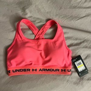 NWT Under Armour Cross Back Compression Sports Bra